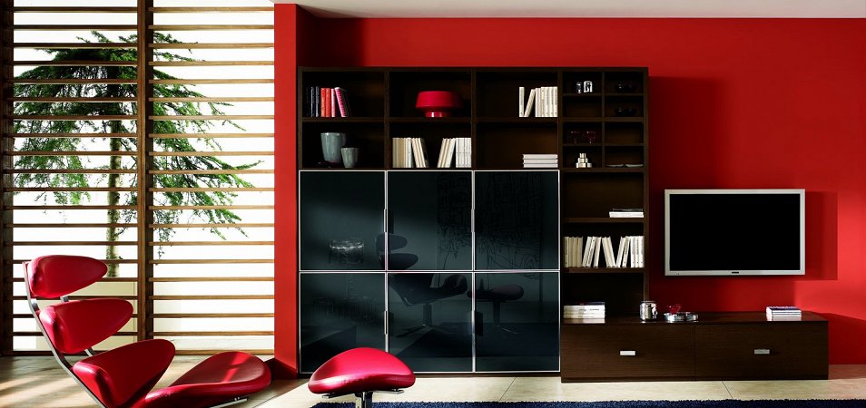 Красный интерьер в гостиной: идеи дизайна, сочетания цветов и материалы, 30+ фото