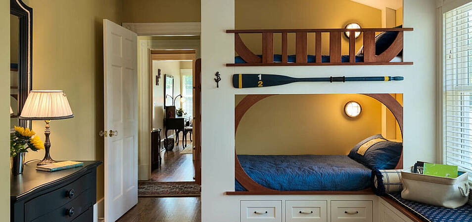 Кровать в стене: особенности конструкции и виды, идеи дизайна спальни со встраиваемой кроватью