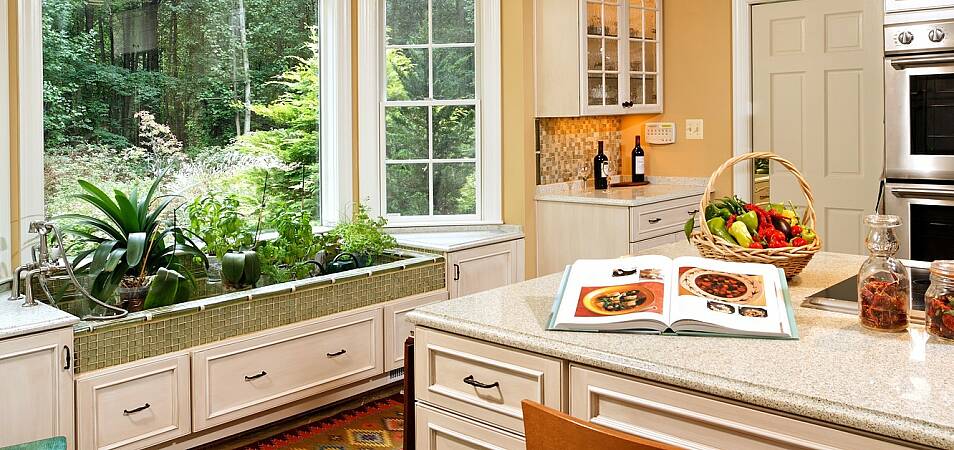Отличительные особенности современного стиля кухонных гарнитуров