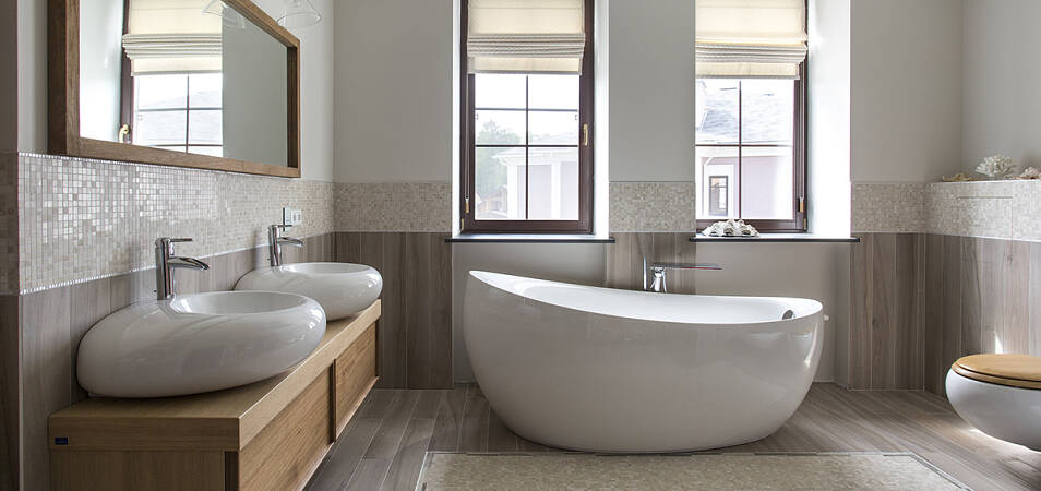 Стили в интерьере ванных комнат: от классики до хай-тека