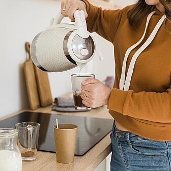 Как почистить чайник от накипи: простые и эффективные способы