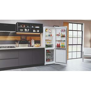 Комбинированный холодильник Hotpoint HT 4180 W