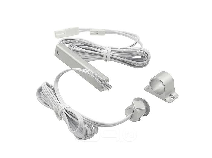 Бесконтактный выключатель с выносным сенсором МатХром 20*45*25 Бесконтактный выключатель с выносным сенсором МатХром 20*45*25