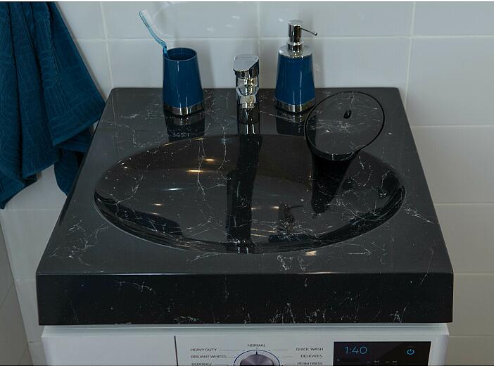 Раковина над стиральной машиной Миро 60х60 черный мрамор с кронштейнами
