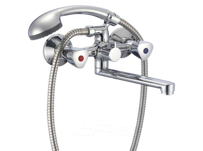 Смеситель для ванны Tring Milardo TRISB02M02
