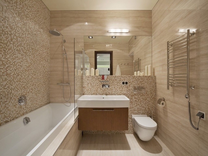 Ванная комната в живом стиле в оттенках бежевого.