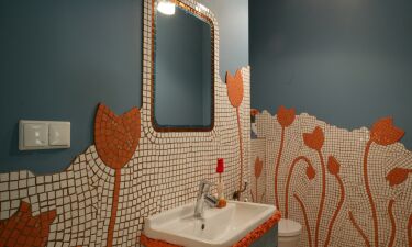 8 оригинальных идей для украшения стен ванной комнаты.