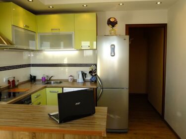 Кухонный гарнитур на кухне 9 кв. метров