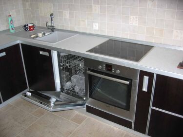 Дизайн кухни с посудомоечной машиной (47 фото)