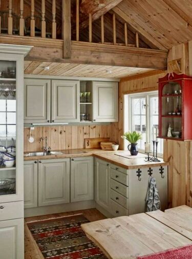 Красивая и необычная кухонная мебель с фото примерами