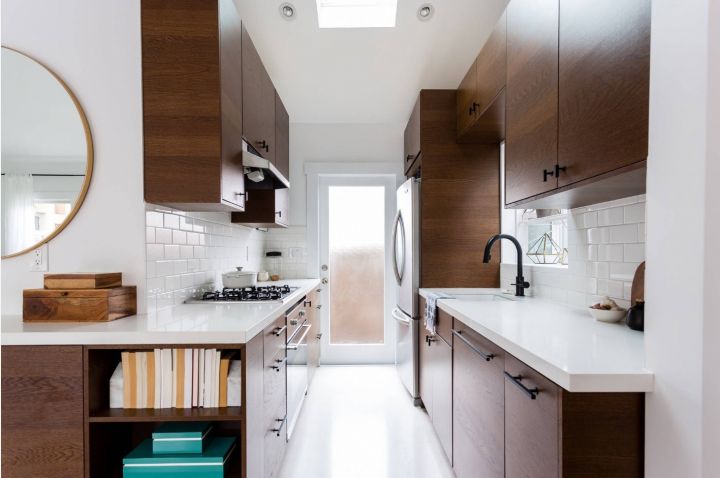Дизайн узкой кухни: фото лучших решений, как лучше расставить мебель, какую планировку выбрать