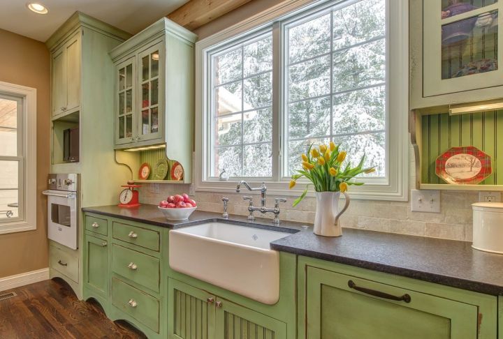 Дизайн кухни в зеленом цвете — варианты оформления кухонного гарнитура