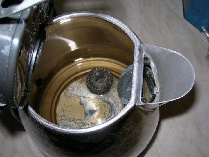 Как удалить накипь в чайнике из нержавейки