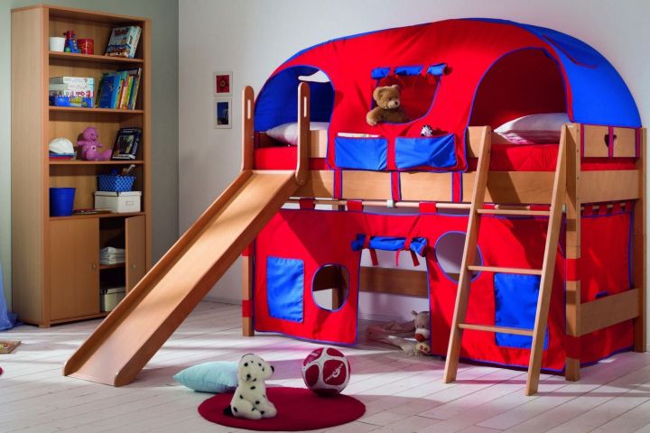 Какую кровать купить ребенку 4 лет: что учитывать и какой материал выбрать?
