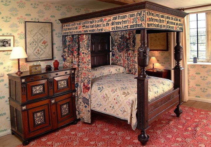 Спальня в викторианском стиле