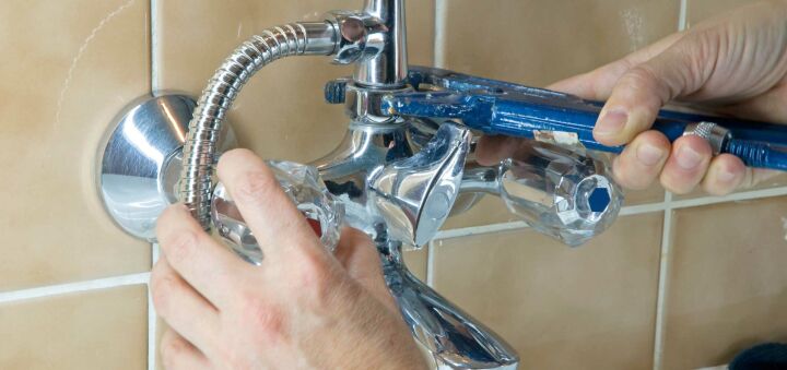 Как самостоятельно отремонтировать смеситель в ванной?