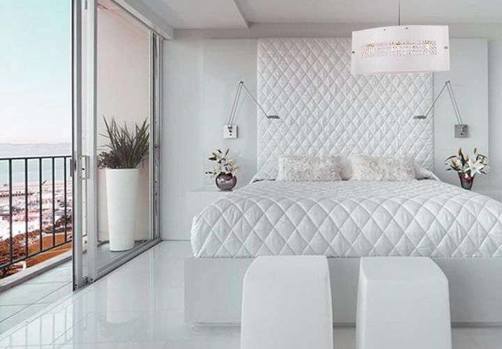 Дизайн интерьера спальни с мебелью, оформленный в белых тонах