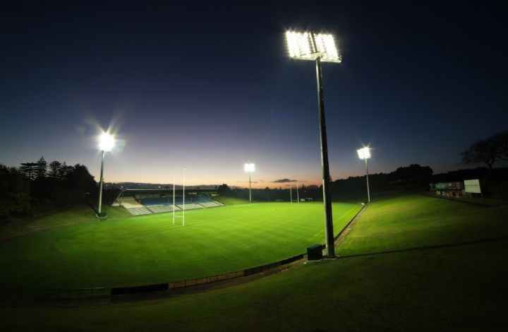 ​Прожектор для освещения футбольного поля 