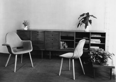 Стул eames история создания