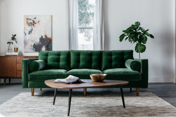 Зеленый диван и шкаф в ромбах – передача «Квартирный вопрос» на официальном сайте «Переделка ТВ»